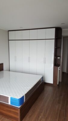Cho thuê căn 3 ngủ CC Udic Westlake
